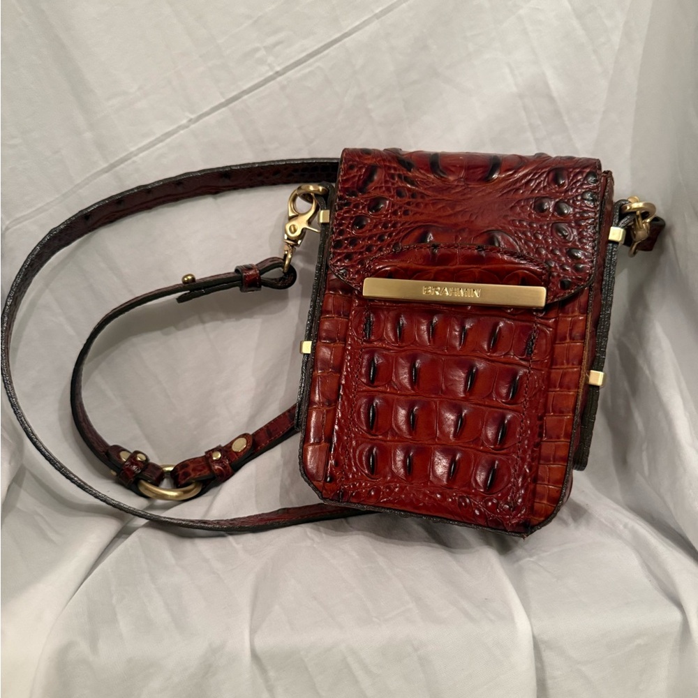 Brahmin Melbourne Collection Embossed Crossbody Bag